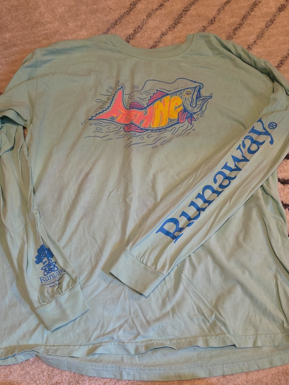 Runaway Seafoam Green Long-Sleeve Graphic Tee with Multicolor Fish